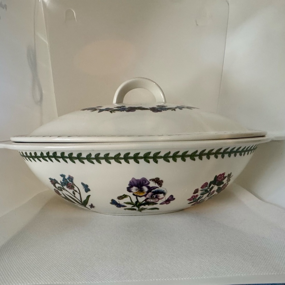 Portmeirion Botanic Garden 15 Inch Oval Covered Casserole Dish